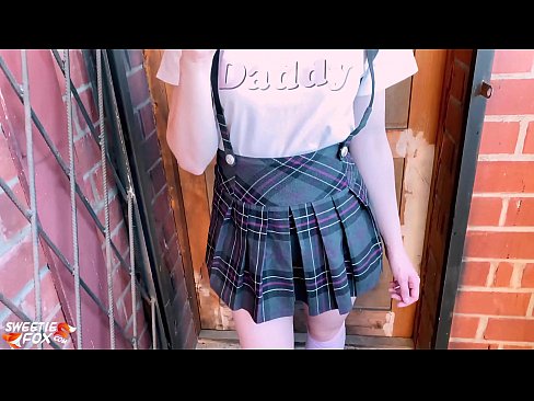 ❤️ Schoolgirl sugit penitus dick et loco classes futuit. Anal porn at la.pornodil.ru
